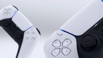 DualSense as Responsive With Cable as Wireless